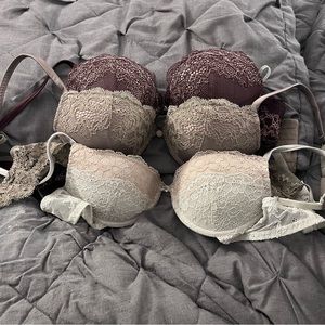 3 Intimissimi bras size 32B